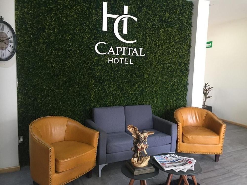 Capital Hotel Monclova Esterno foto